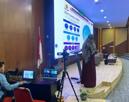 TIM MULTIMEDIA UPA TIK UNJA SUKSES KAWAL SEMINAR NASIONAL PENDIDIKAN MATEMATIKA DI ERA DIGITAL SOCIETY 5.0